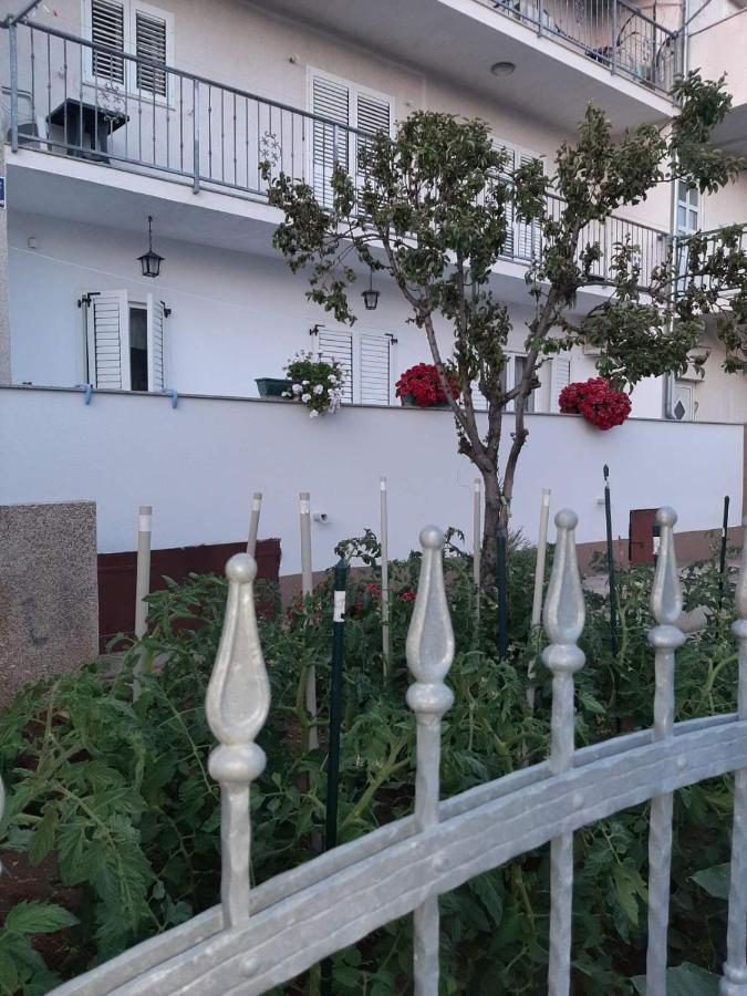 Apartment Bracic Vodice Exterior photo